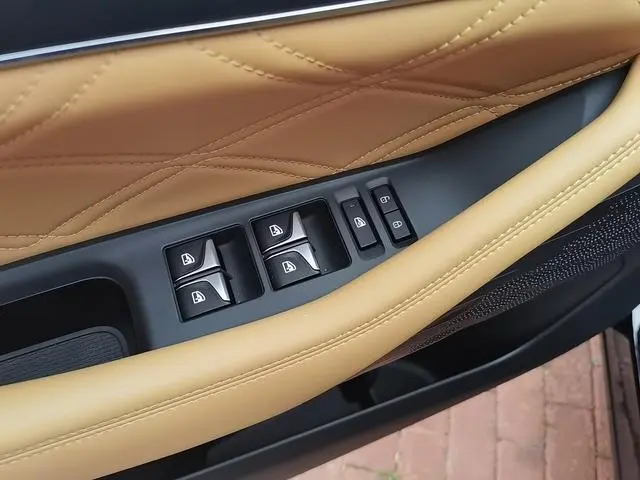 Changan Changan UNI-K 2.0T Global Edition