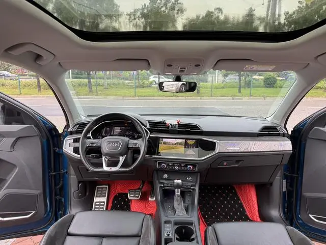 Audi Audi Q3 Sportback 45 TFSI quattro luxury