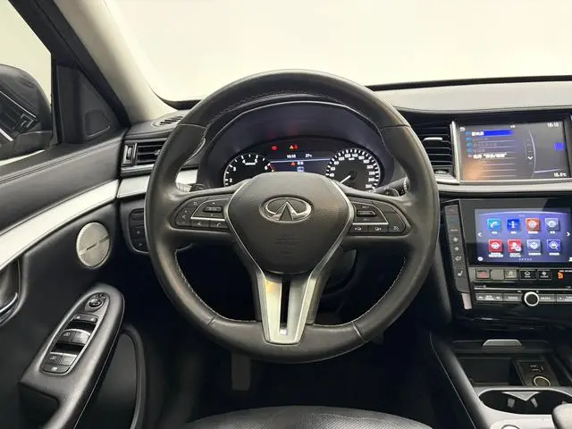Infiniti Infiniti QX50 2.0T two-wheel drive fashion version