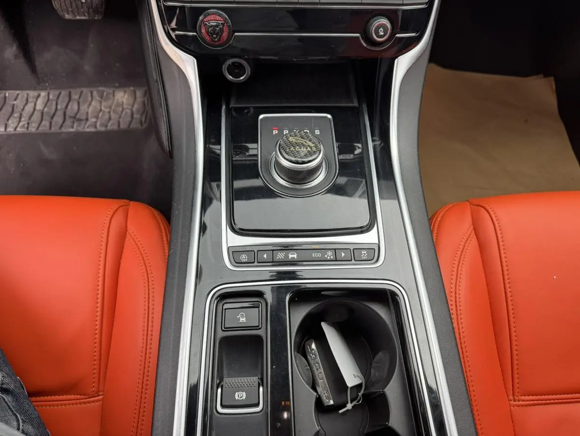 Jaguar Jaguar XEL 2.0T 200PS Premium Edition