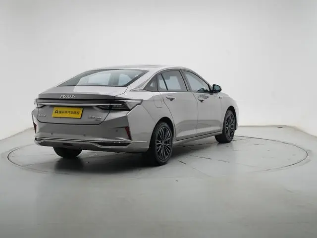 Dongfeng Fengshen Yi Hyun MAX 1.5T Xingchi Version