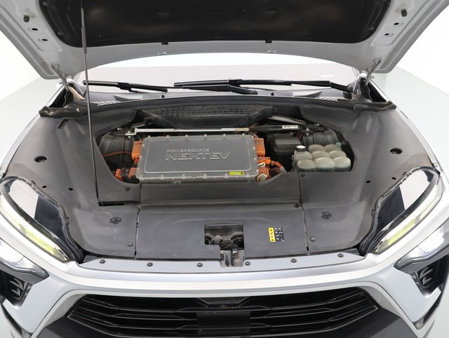 NIO NIO ES8 2020