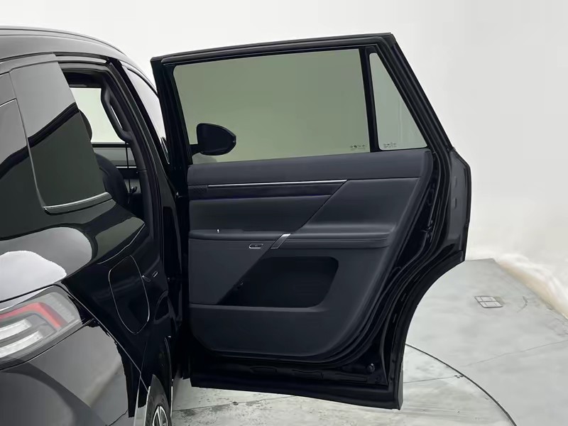 Dongfeng Yipai Eπ 008 2026