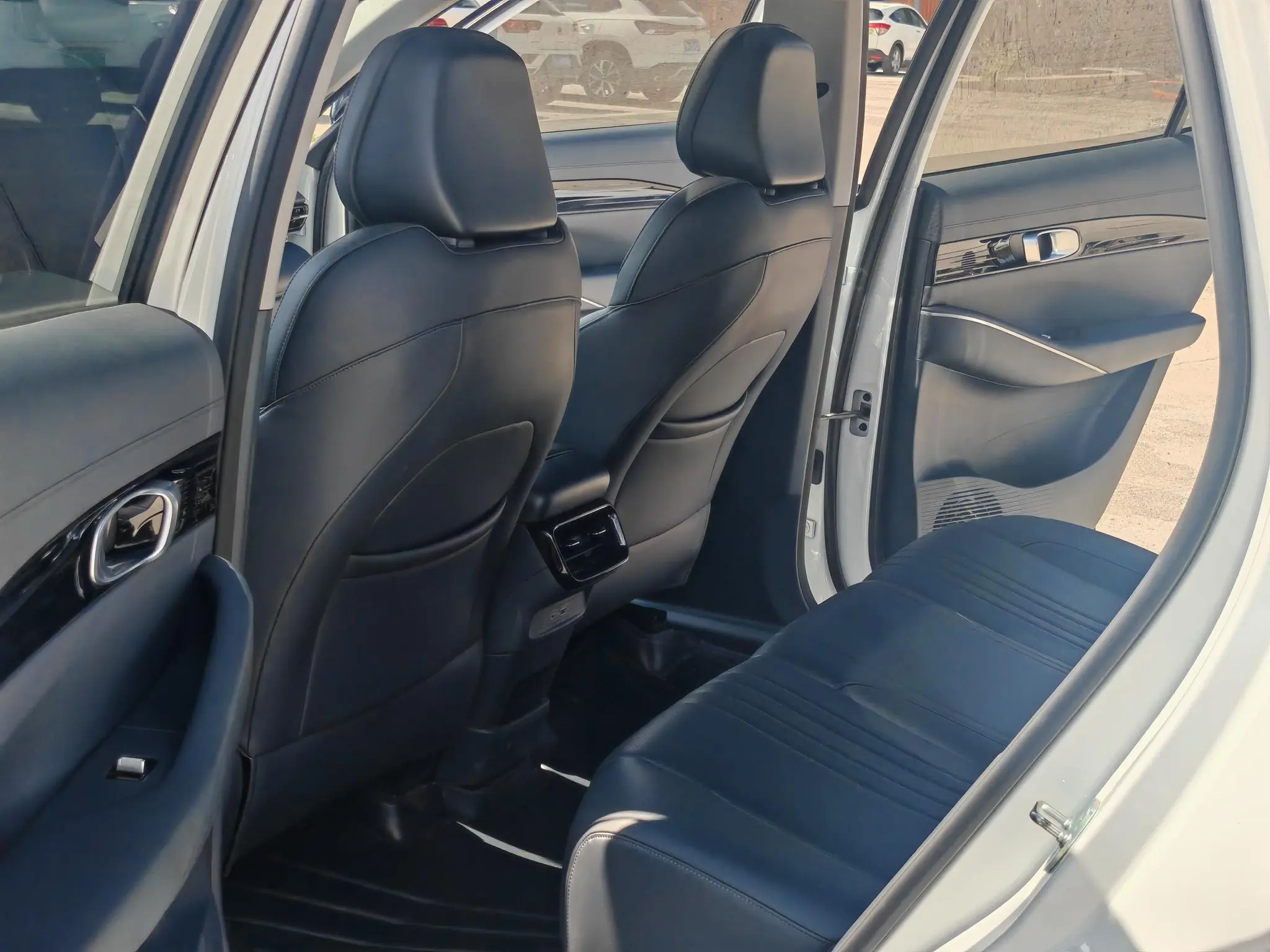 Geely Galaxy Galaxy E5 440km Discovery Edition