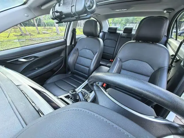 Geely Emgrand UP 1.5L CVT Pilot Edition