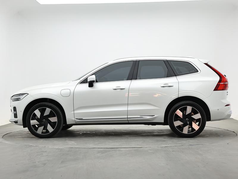 Volvo Volvo XC60 PHEV 2025