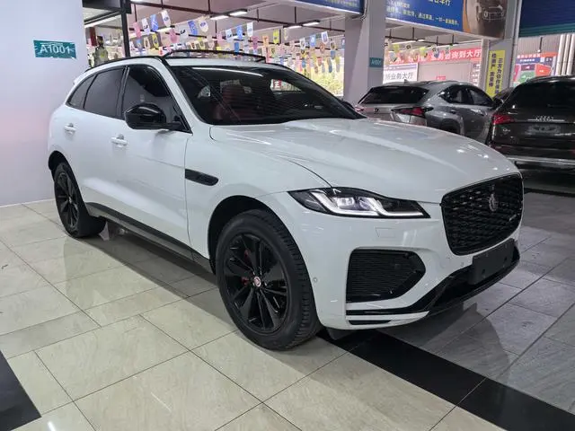 Jaguar Jaguar F-PACE P250 R-Dynamic BLACK
