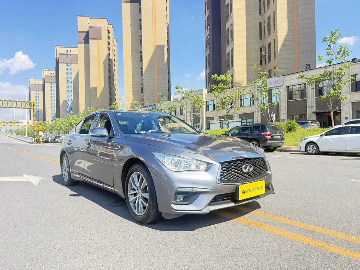 Infiniti Infiniti Q50L 2.0T Comfort Edition