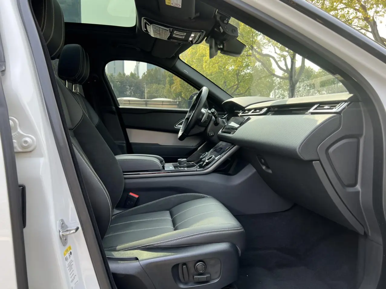 Land Rover Range Rover Star Pulse P380 R-DYNAMIC SE