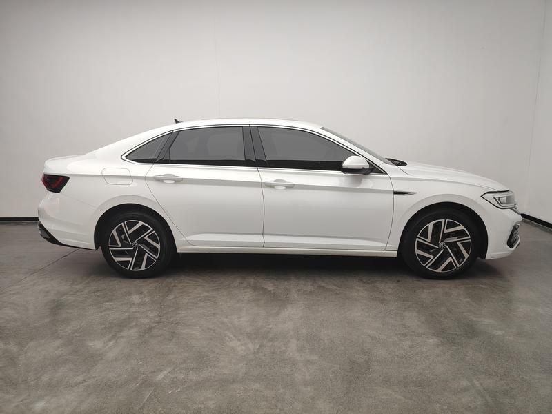 Volkswagen Sagitar 2023
