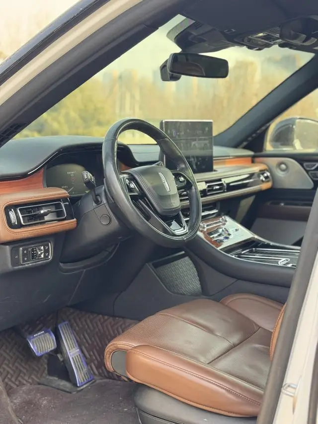 Lincoln Flying home 3.0T V6 four-wheel drive Executive Edition