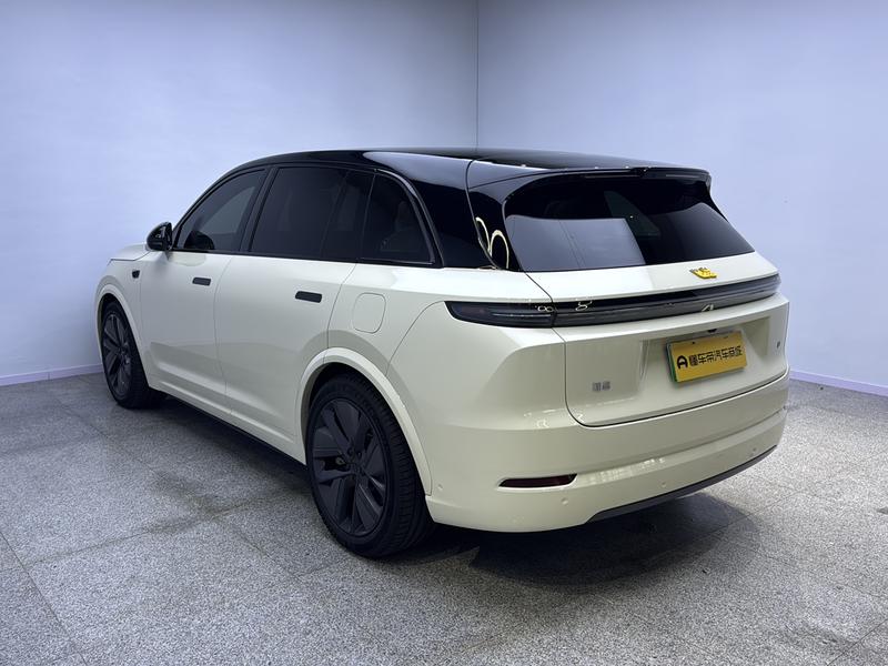 Li Auto Ideal L7 2024