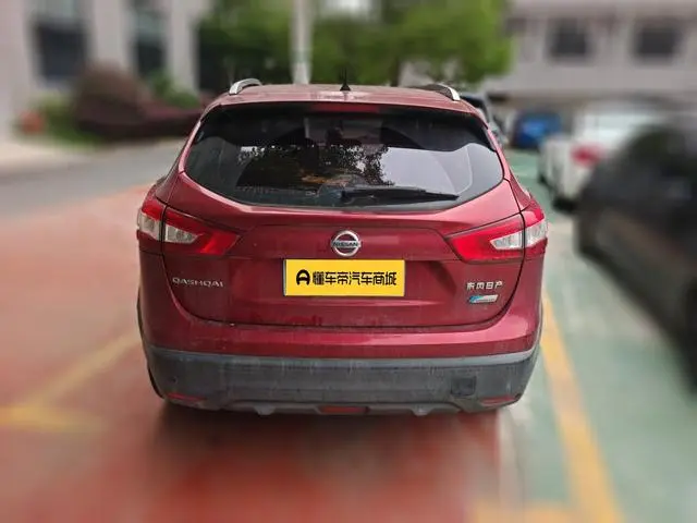 Nissan Qashqai 2.0L CVT Smart Enjoy Edition Country V