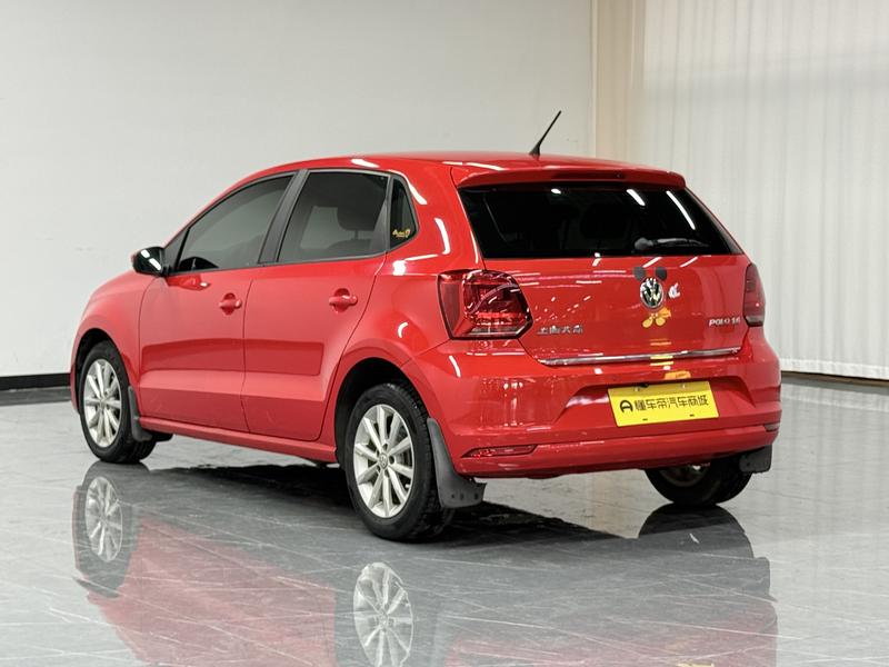 Volkswagen Polo 2014