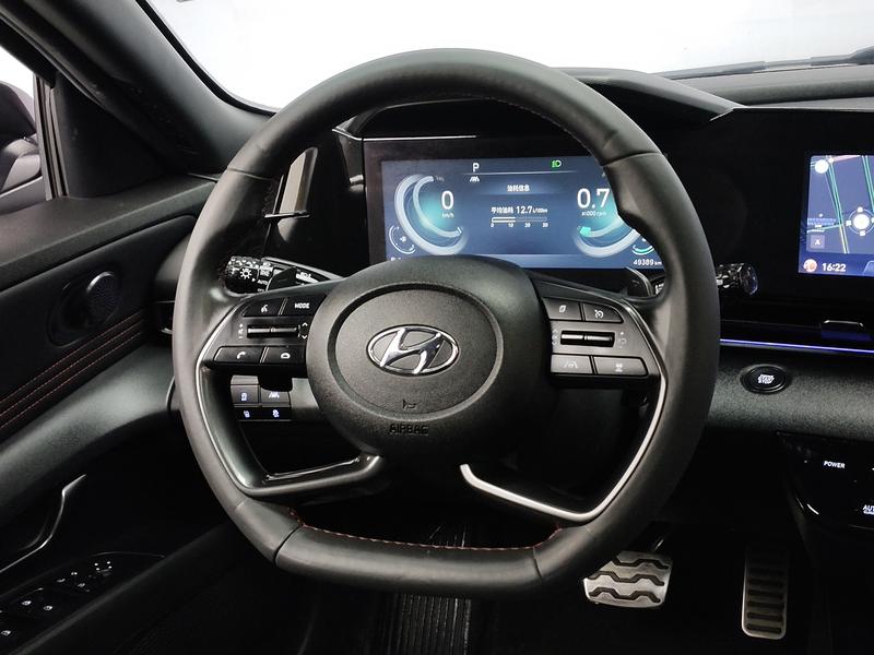 Hyundai Elantra 2021