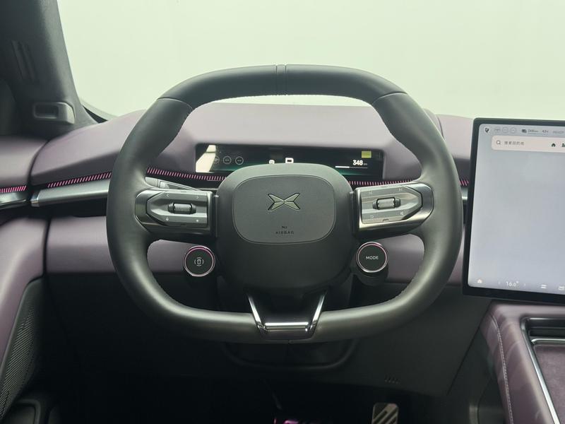 XPeng Xiaopeng P7 2025