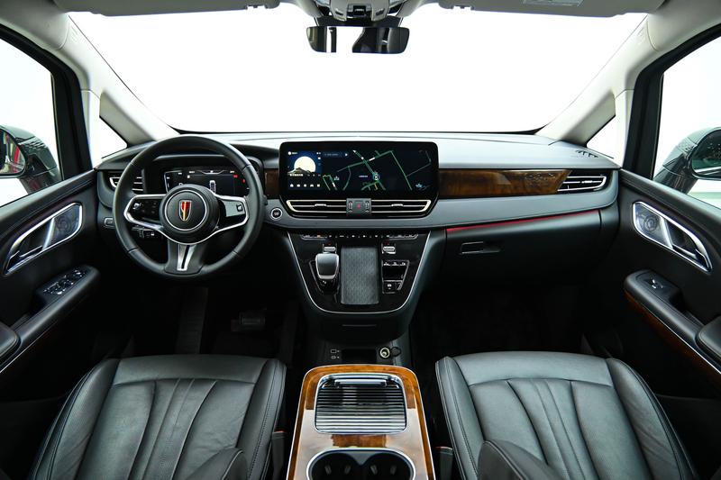 Hongqi Red Flag HQ9 PHEV 2024