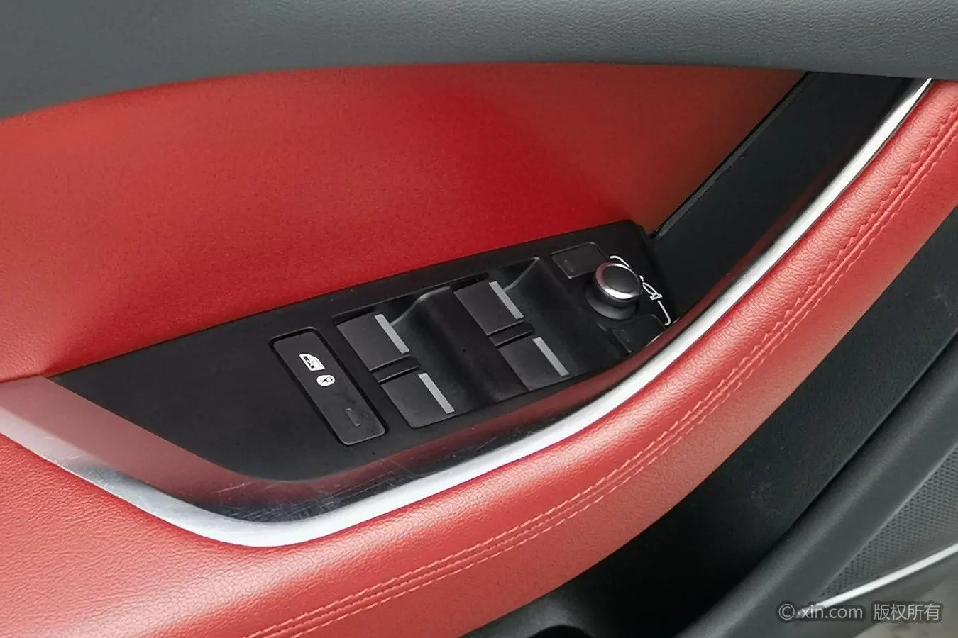 Jaguar Jaguar XEL 2.0T 250PS R-DYNAMIC S Enterprising Sports Edition