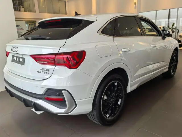 Audi Audi Q3 Sportback 40 TFSI Enjoy Life Edition