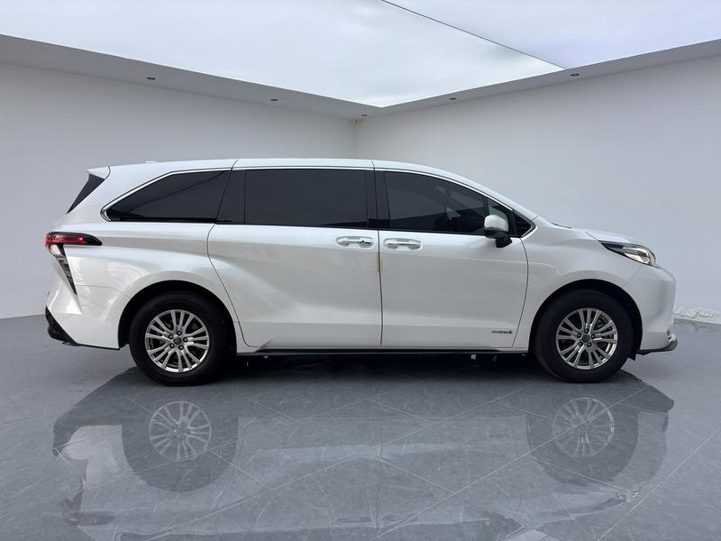 Toyota Sienna 2021