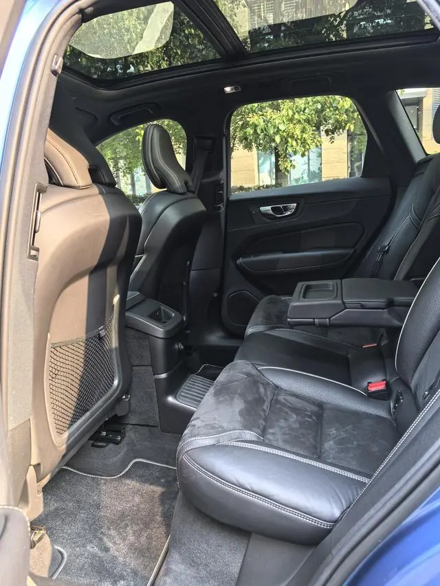 Volvo Volvo XC60 PHEV T8 E-drive hybrid Zhiya Sports Edition Country VI