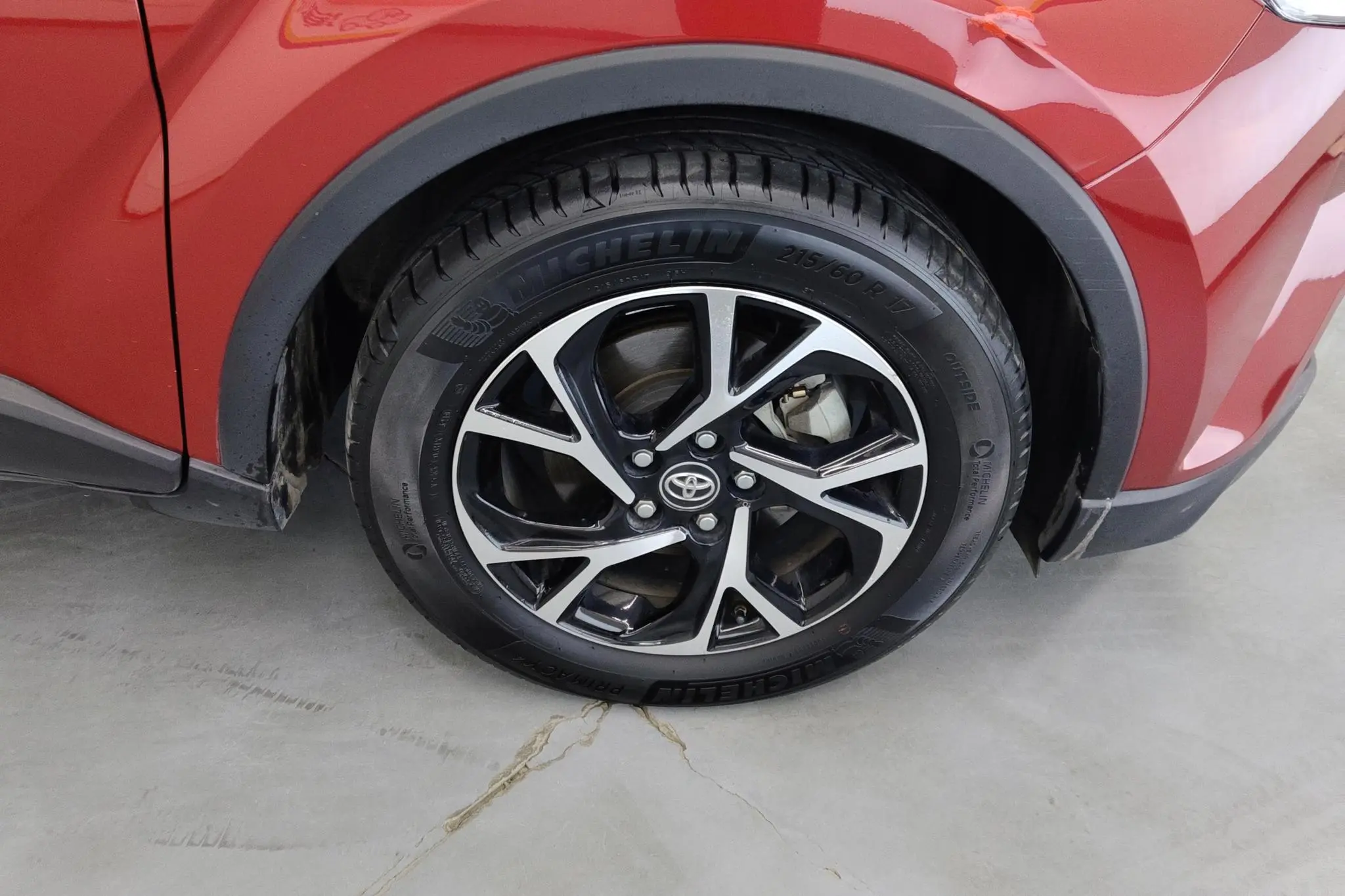 TOYOTA Toyota C-HR 2.0L leading skylight version country VI