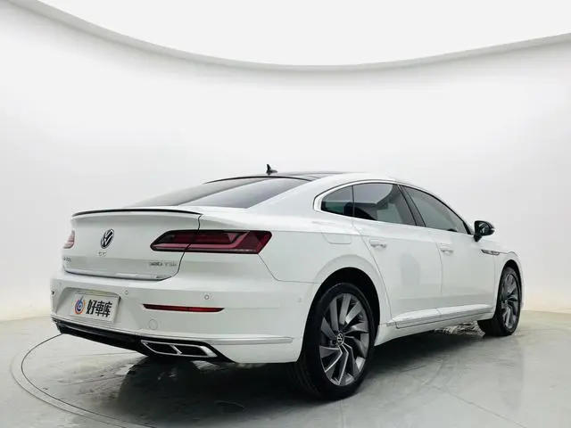 Volkswagen Volkswagen CC 380TSI eye-catching version