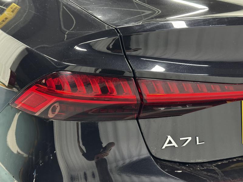 Audi Audi A7L 2024