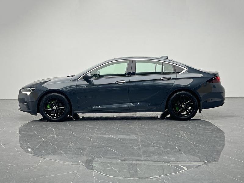 Buick Regal 2021
