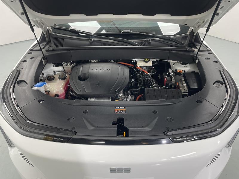 Geely Galaxy Galaxy L7 2024
