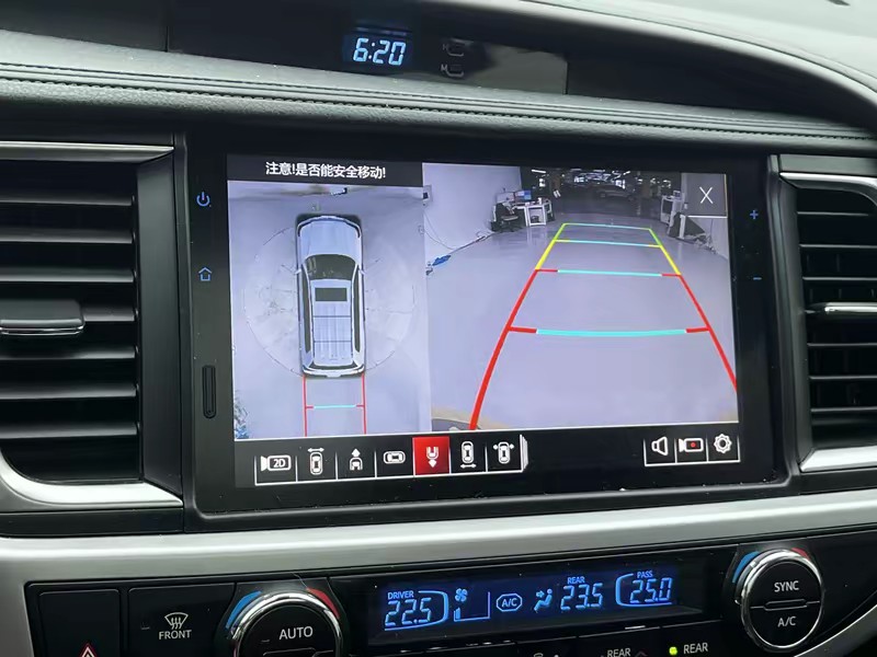 Toyota Highlander 2021