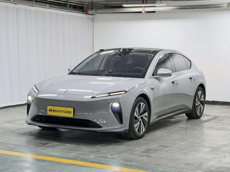 NIO NIO ET5 2024