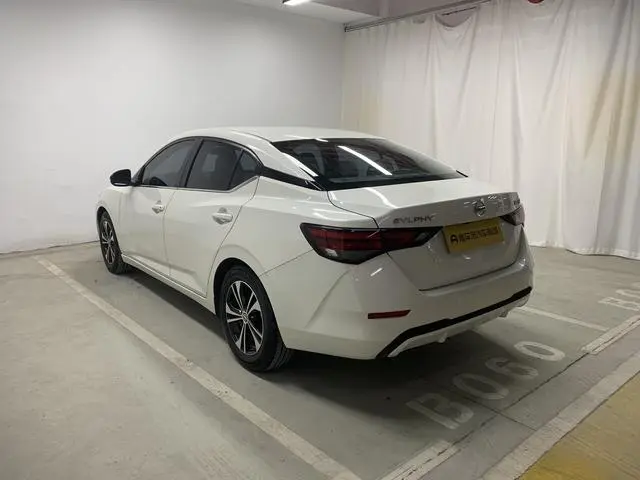 Nissan Xuan Yi 1.6L XL CVT Enjoy Edition