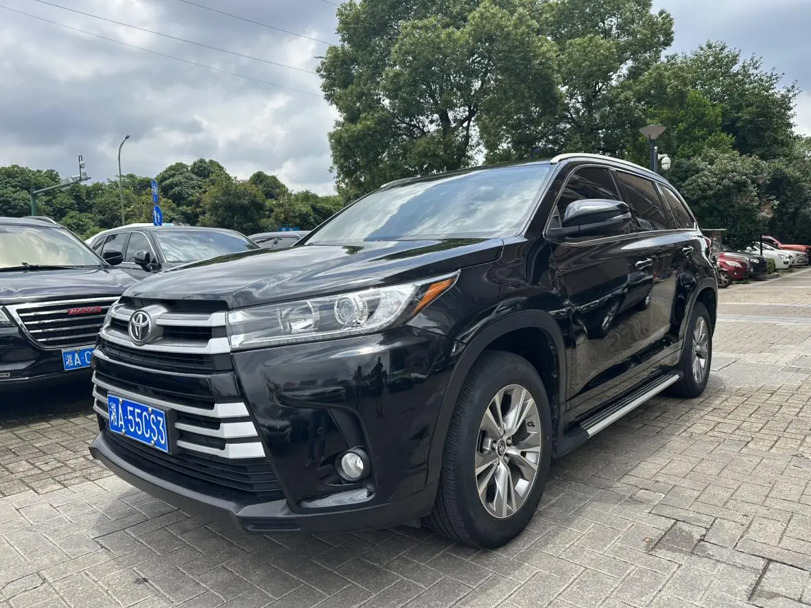 TOYOTA Highlander 2.0T two-wheel drive Elite Edition 5 seats