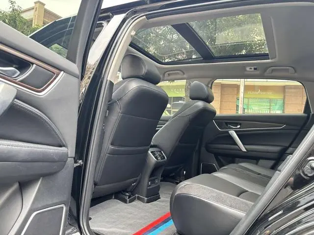 Honda Crown Road 240TURBO Two-wheel drive Exclusive Edition