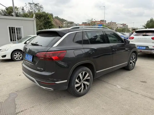 Volkswagen Tanyue 330TSI two-wheel drive luxury Smart edition