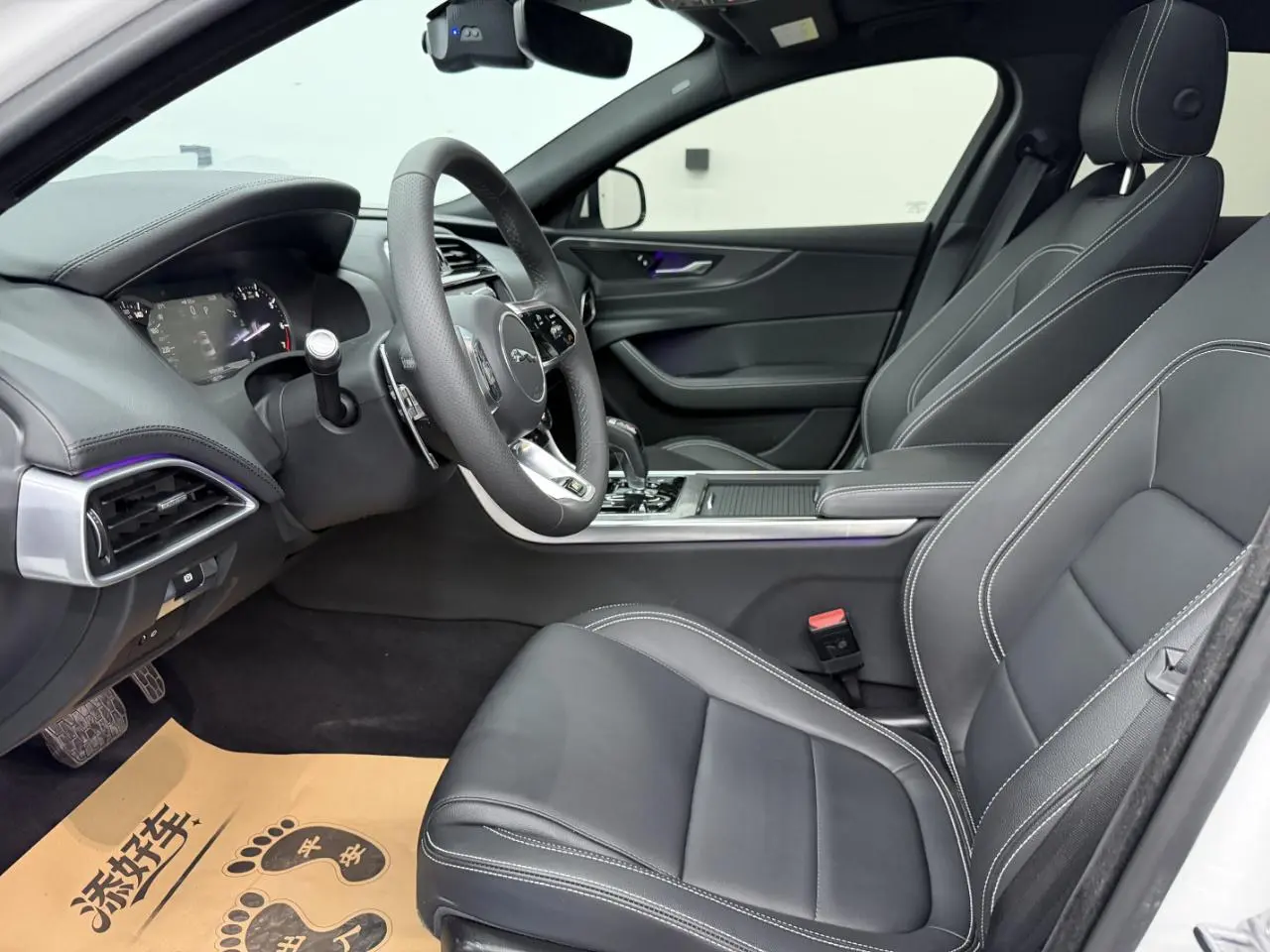 Jaguar Jaguar XEL 2.0T 200PS R-DYNAMIC S Enterprising Sports Edition
