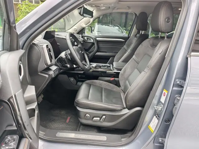Haval Haval Big Dog 2.0T four-wheel drive wheezing dog hunting version