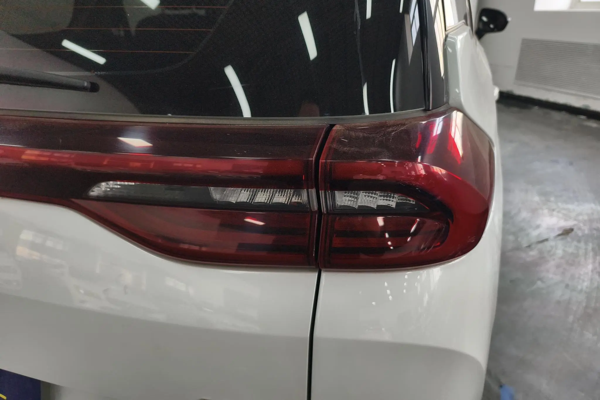 GAC Trumpchi M6 270T Automatic Elite Edition 7 seats