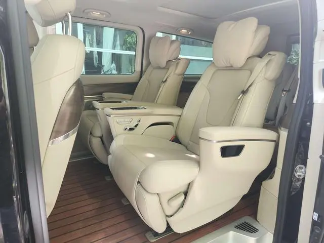 Mercedes-Benz Mercedes-Benz V-class V 260 L Long wheelbase Deluxe Edition