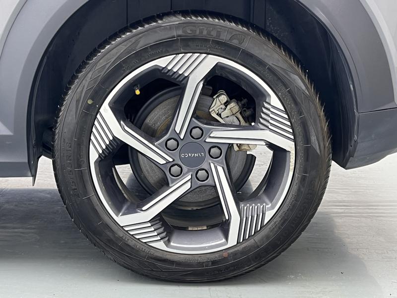 Lynk & Co Lynk&Co 06 EM-P 2021