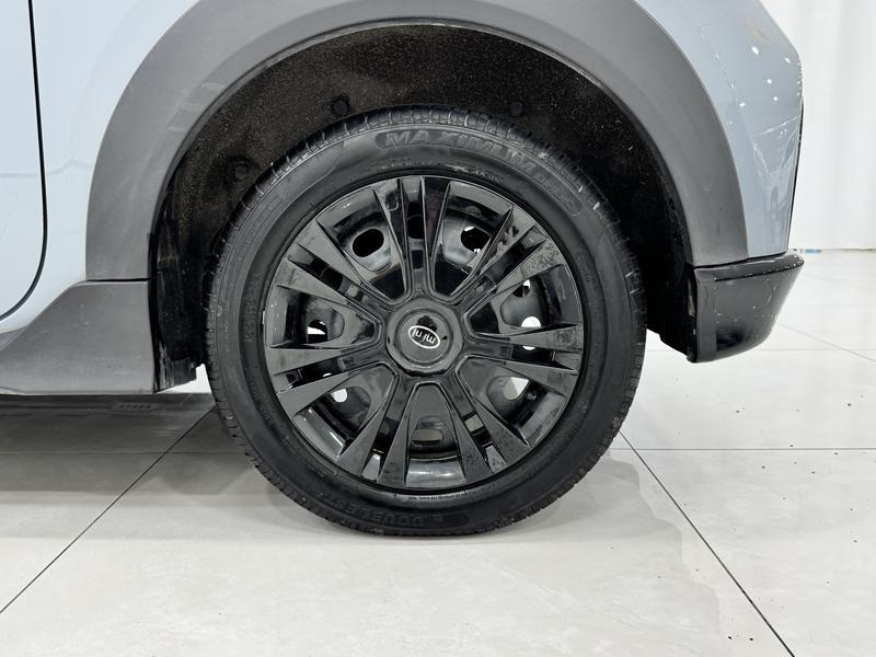 Geely Galaxy panda 2025