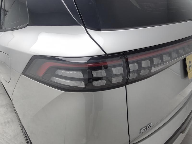 Dongfeng Yipai Eπ 008 2024