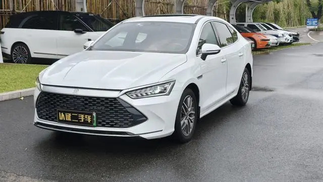 BYD Qin PLUS DM DM-i 55KM flagship type