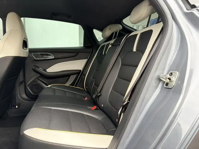 MG MG6 Pro 1.5T Automatic Trophy Deluxe Edition