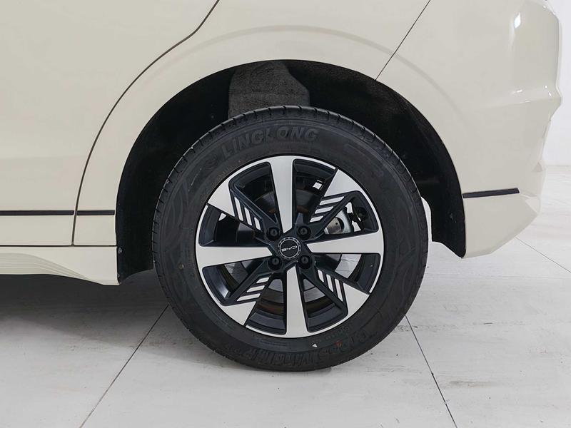 BYD BYD e2 2023