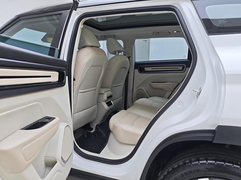 Geely Geely ICON 2023
