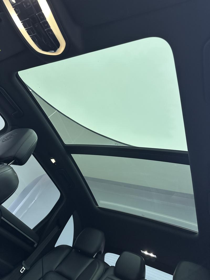 Porsche Cayenne 2016