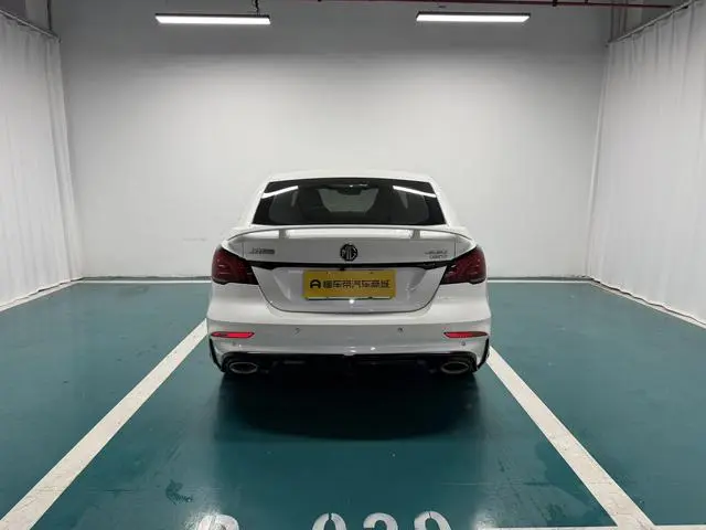 MG MG6 1.5T Automatic Trophy Deluxe Edition