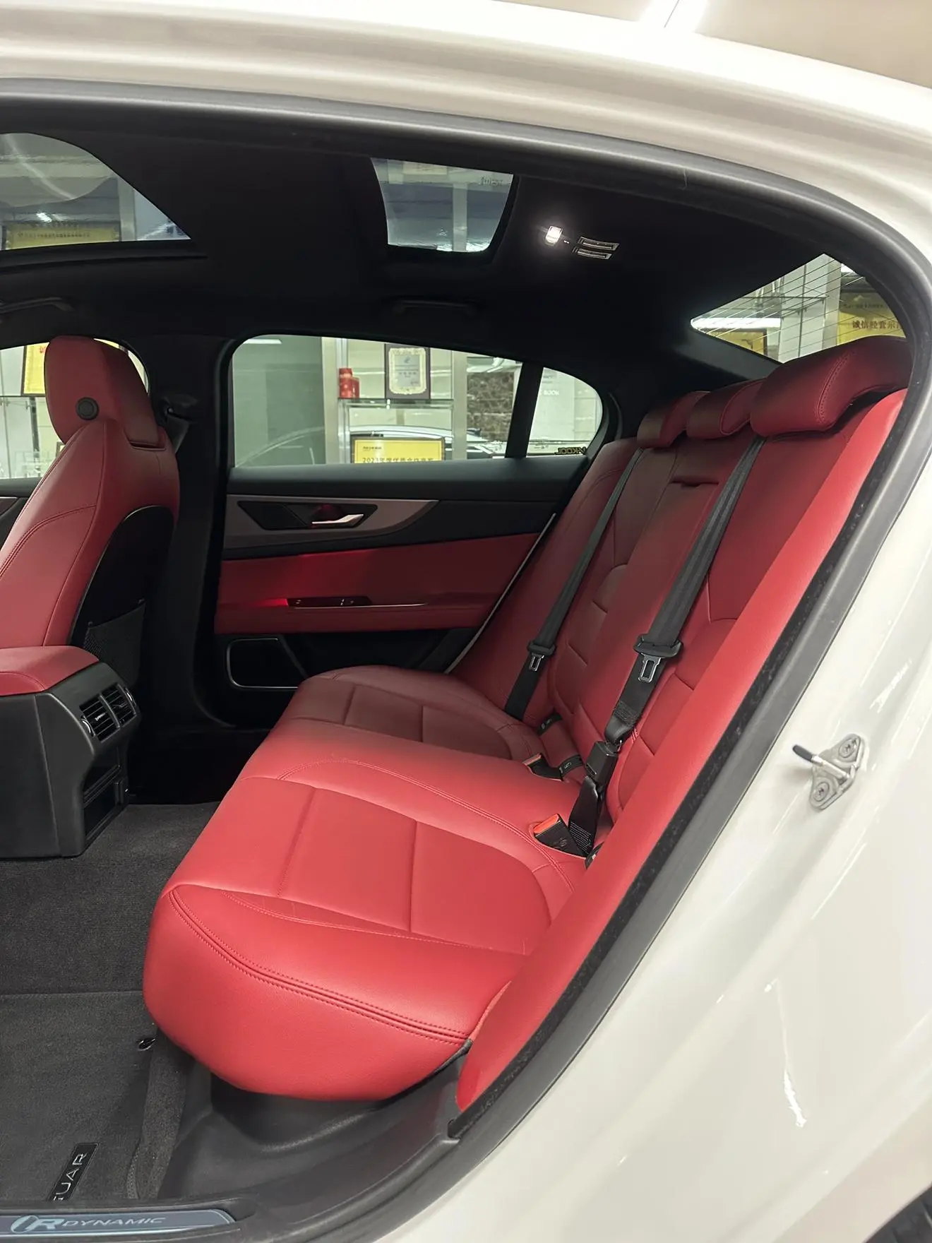 Jaguar Jaguar XEL 2.0T 250PS R-DYNAMIC S Enterprising Sports Edition